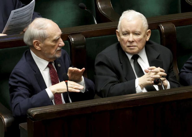 Sikorski ostro do Macierewicza w Sejmie