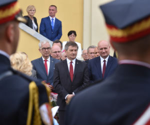 KUCHCIŃSKI W KOŚCIELE.