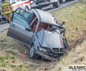 Straszny wypadek pod Wrocławiem. Młody kierowca nie żyje, 20-latka w stanie krytycznym