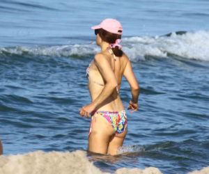Anna Czartoryska-Niemczycka na plaży