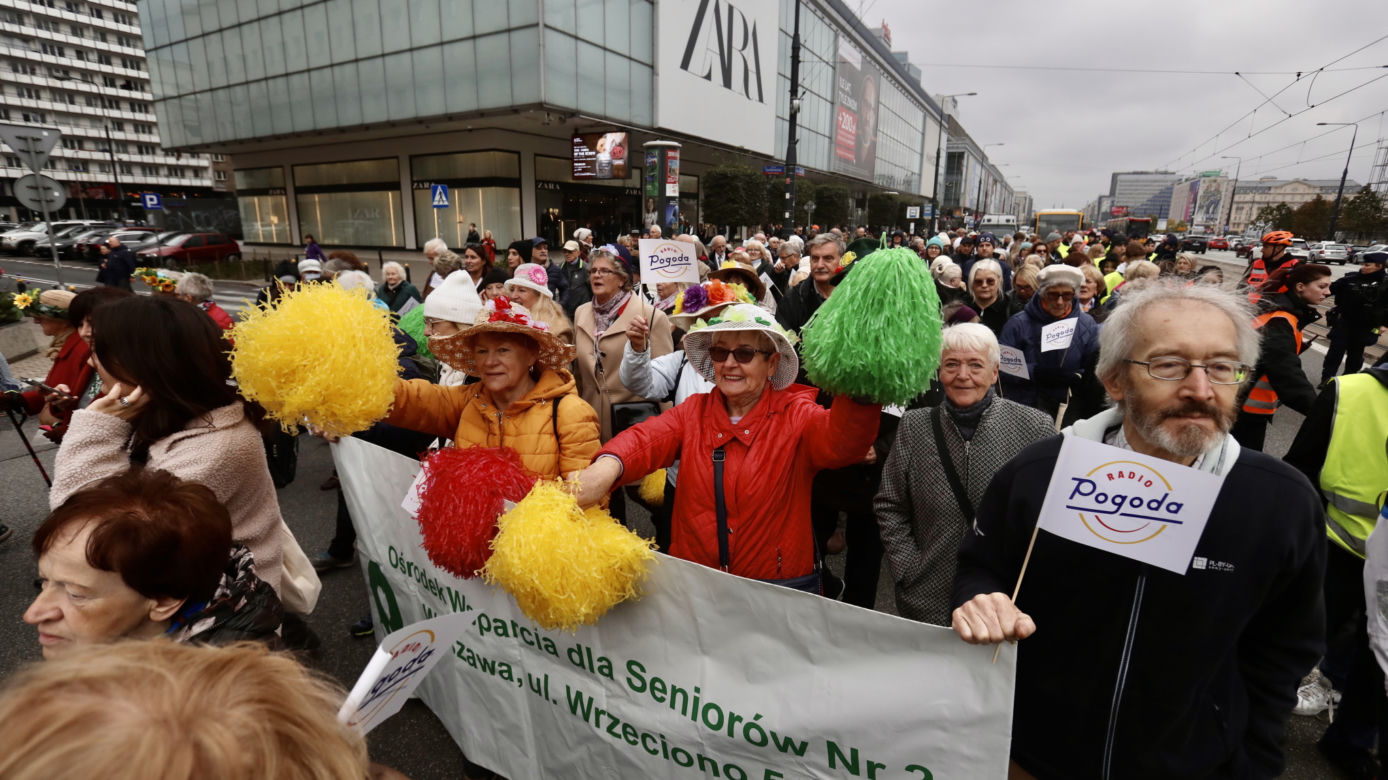 Dzień Seniora Warszawskiego. Ulicami Warszawy przeszła Parada Seniorów!