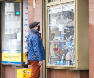 Zbyszek Zamachowski urządza się bez Moniki