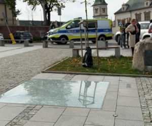 Zniszczono słynne lustro w Kielcach za blisko 87 tysięcy złotych! Czy monitoring ujął sprawcę?