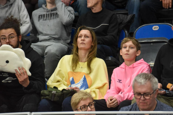 Halowe mistrzostwa Polski w Kujawsko-Pomorskiej Arenie Toruń. Zdjęcia kibiców i zawodników