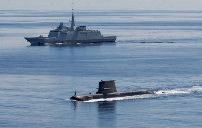 Wojna pałaców o atomowy guzik. Czyj parasol nuklearny ochroni Polskę: francuski czy amerykański?