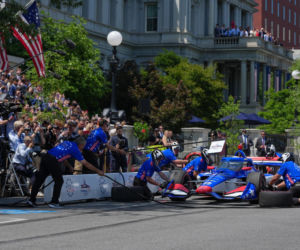 Trump zaprasza na wyścigi IndyCar na zwieńczenie obchodów rocznicowych w Waszyngtonie