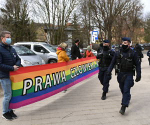 Protest przed archikatedrą oliwską