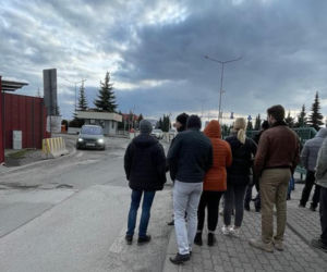 Na granicy w Korczowej na uchodźców czekają ludzie z całej Europy