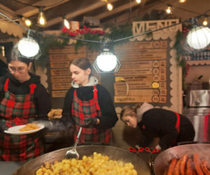 Jarmark Bożonarodzeniowy 2025 na Rynku Głównym w Krakowie. Jedzenie drogie jak nigdy