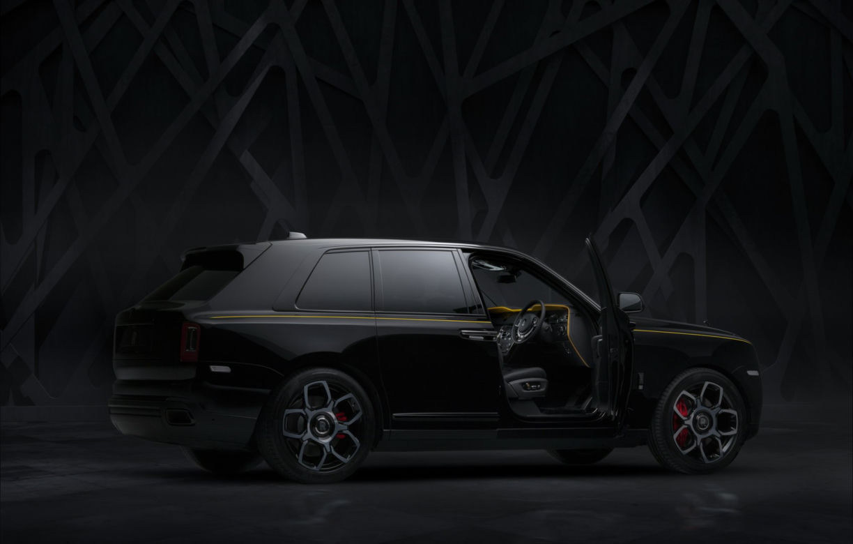 Rolls-Royce Cullinan Black Badge (2020)