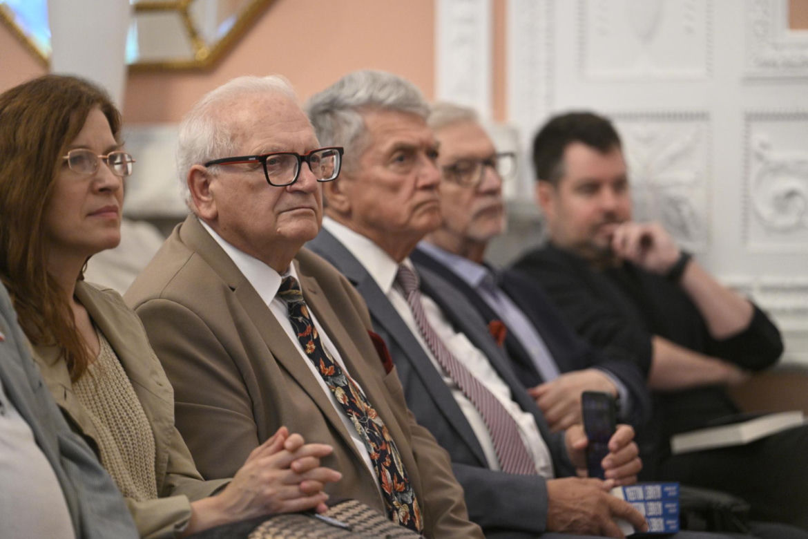 Spotkanie autorskie dotyczące książki "Alfabet Millera"