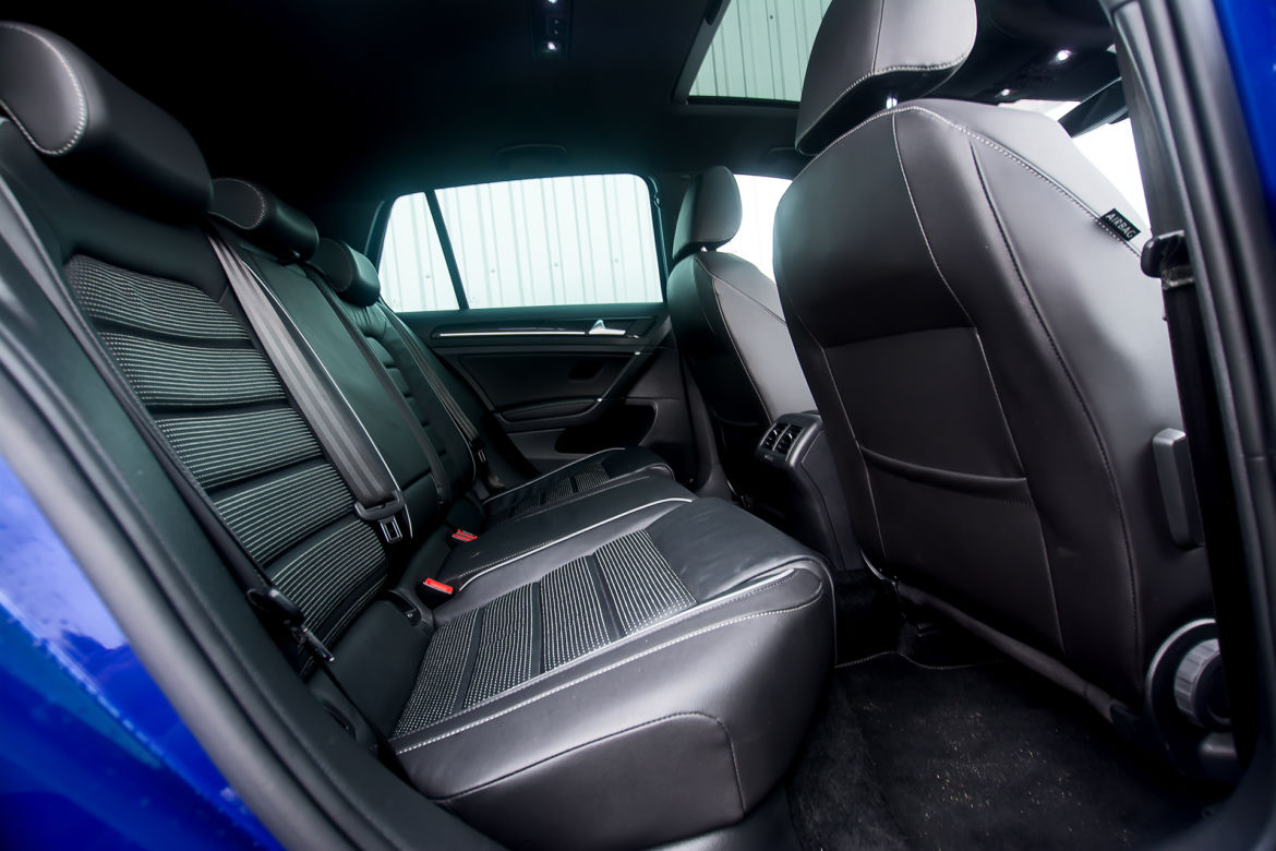 Volkswagen Golf R FL 2.0 TSI 310 KM DSG7 4Motion