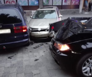 Swoim BMW rozbił osiem samochodów na Pereca!