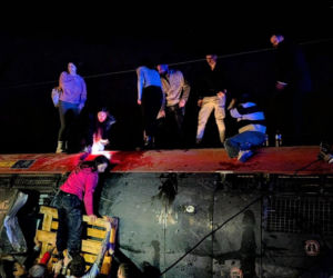 Tragedia na kolei. Pociągi wypadły z torów, nie żyją co najmniej 2 osoby