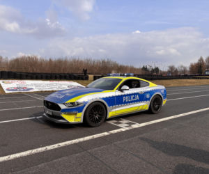 Ford Mustang trafił do radomskiej policji