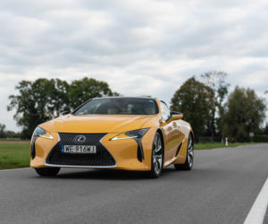Lexus LC 500 Yellow Edition 5.0 V8