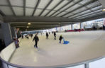 Kryte lodowisko przy Hali Urania