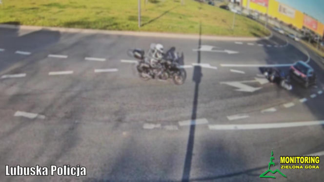 Zderzenie samochodu i motocykla