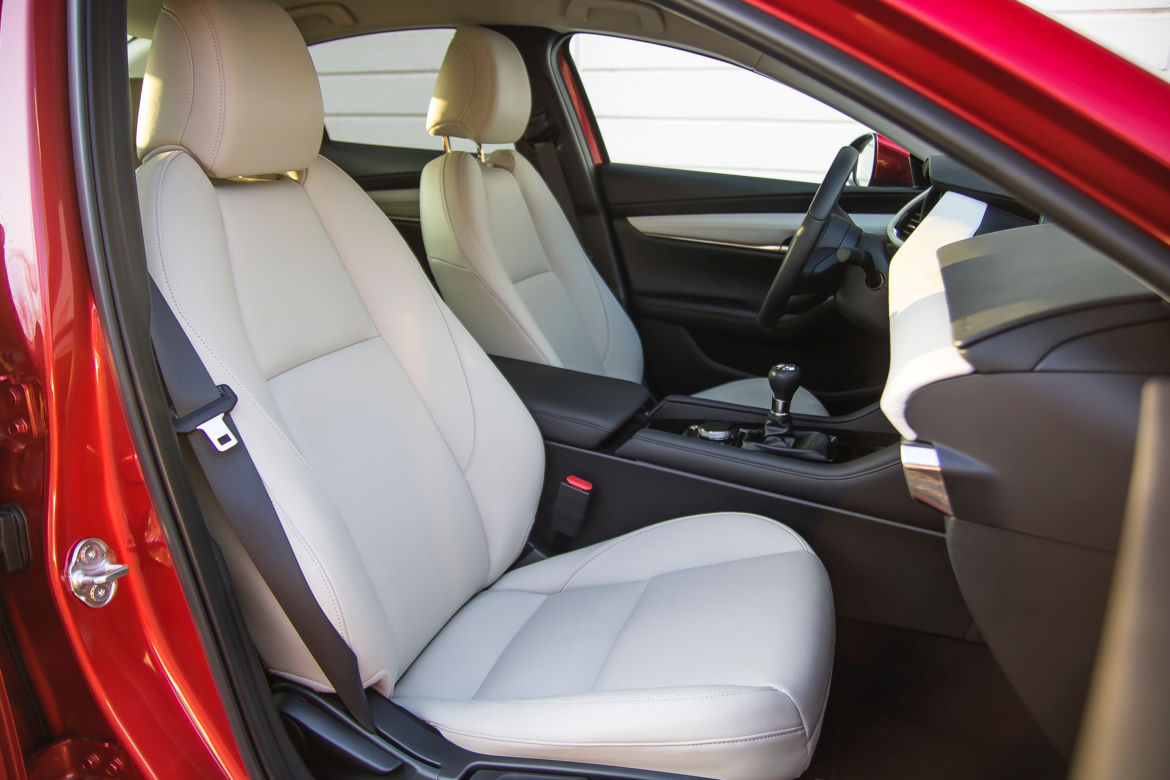 Mazda 3 Sedan 2.0 SKYACTIV-X 180 KM 6MT Enso