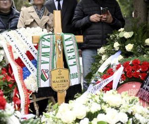 Pogrzeb Jacka Magiery. Spoczął obok Lucjana Brychczego