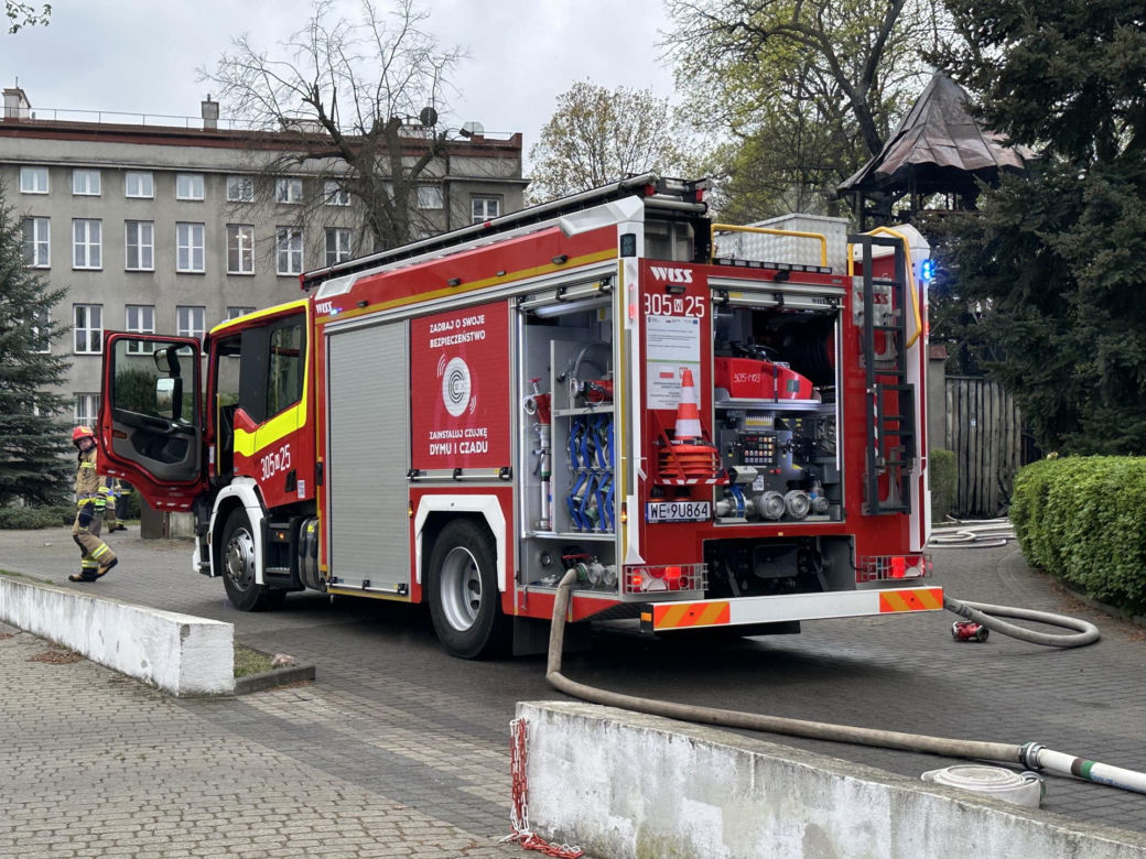 Ktoś podpalił zabytkową drewnianą mającą 208 lat dzwonnicę