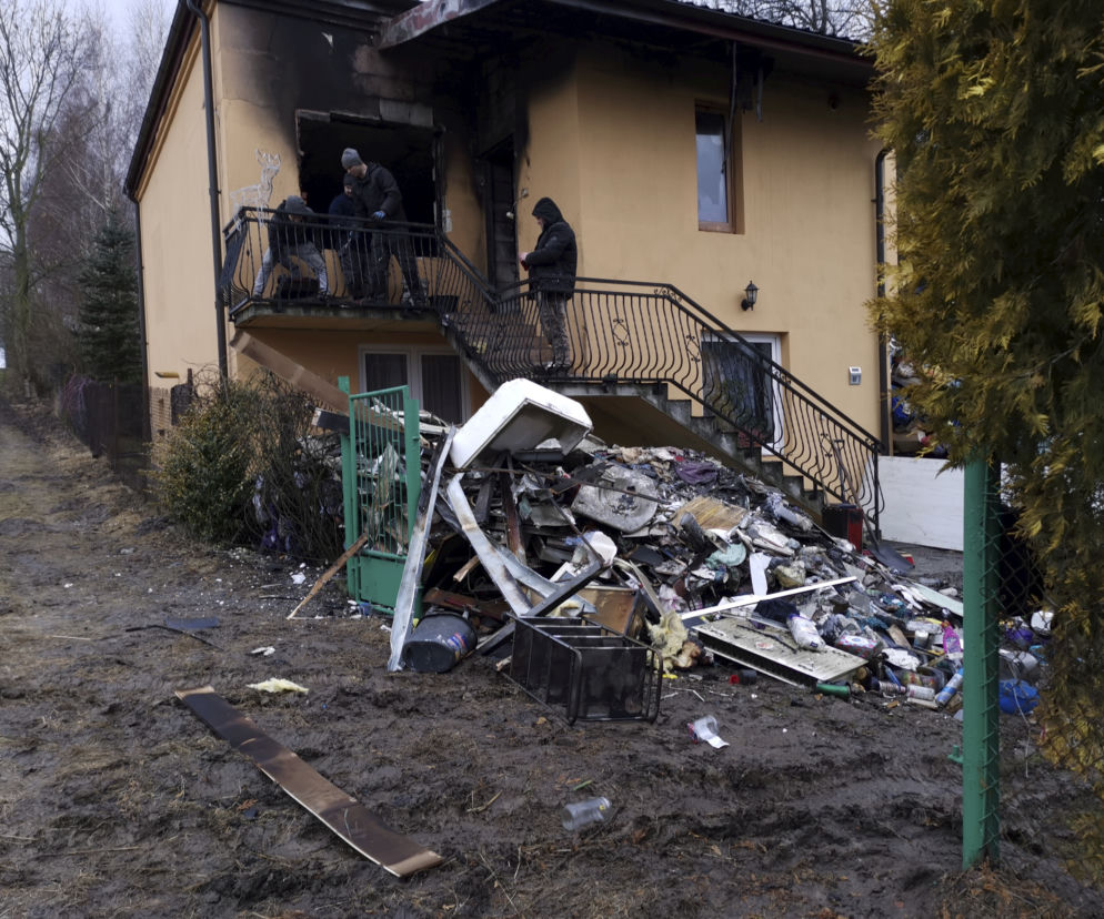 Ocaliła rodzinę, ale pożar zabrał im wszystko. Pogorzelcy z Klementowic