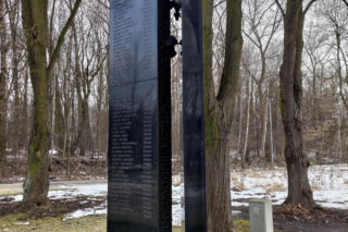 Przeżyła katastrofę hali MTK. Obok skonał jej mąż