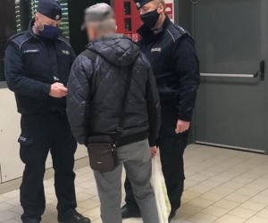 Maseczka albo mandat! W sobotę policjanci sprawdzali w lubelskich hipermarketach, czy stosujemy się do obostrzeń sanitarnych
