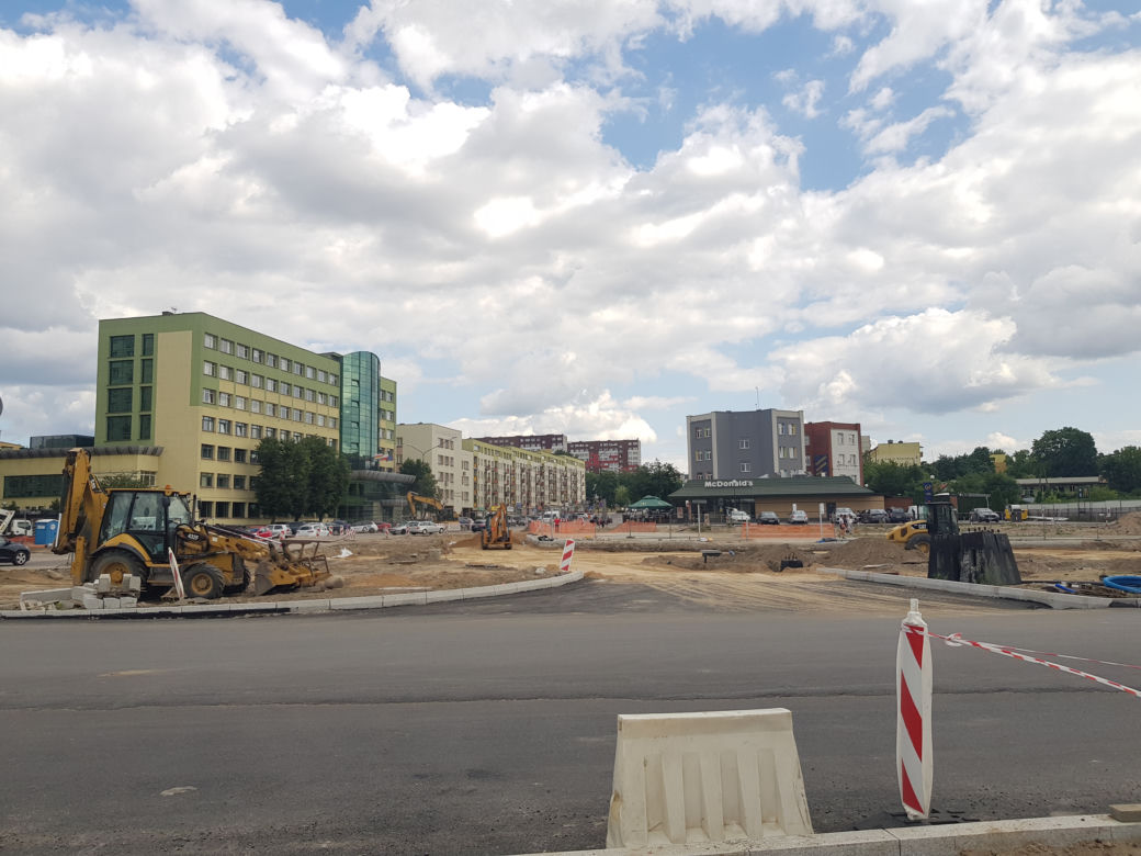 Białystok. Budowa przy dworcu PKP. Zobacz galerię z postępów prac [ZDJĘCIA]