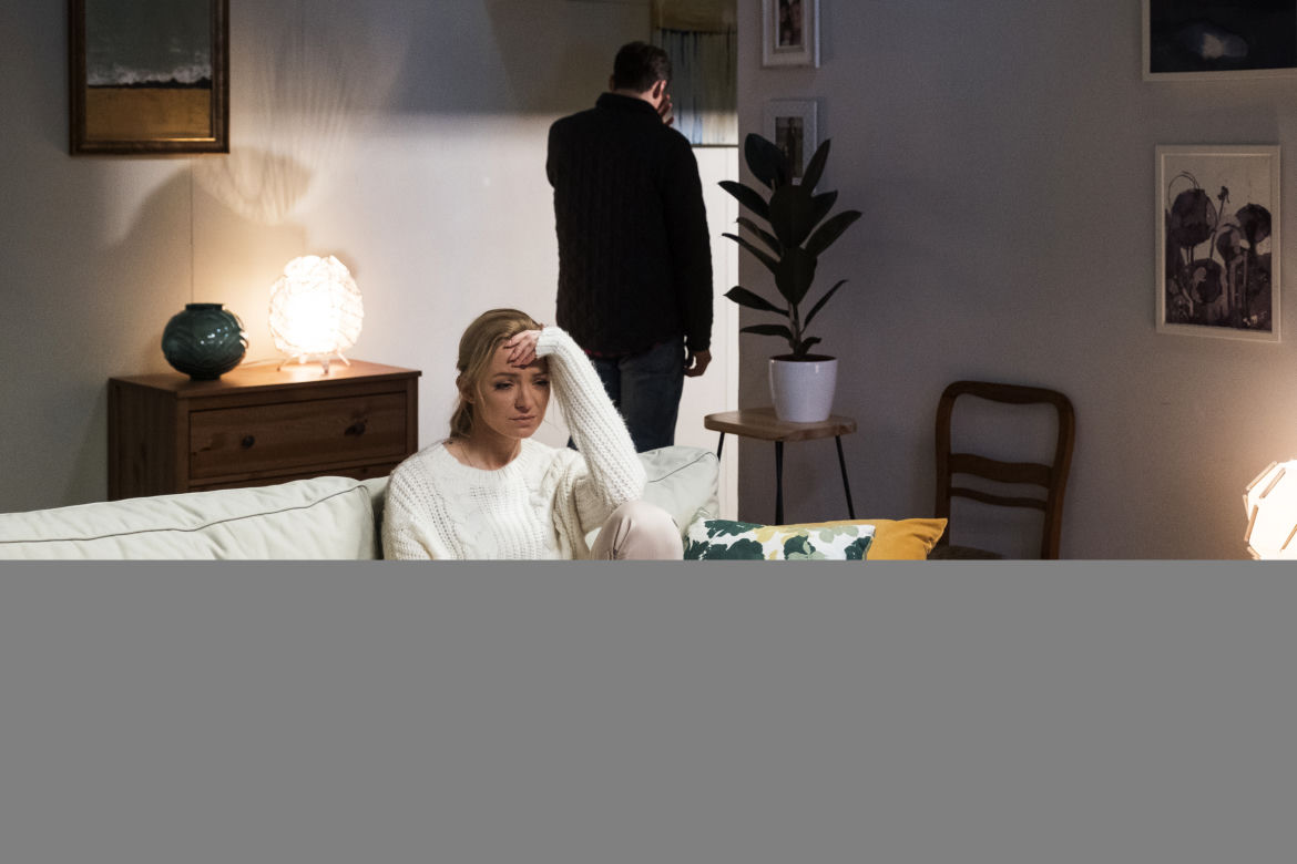W rytmie serca 2 odcinek 26 Adam (Mateusz Damięcki), Maria (Barbara Kurdej-Szatan)
