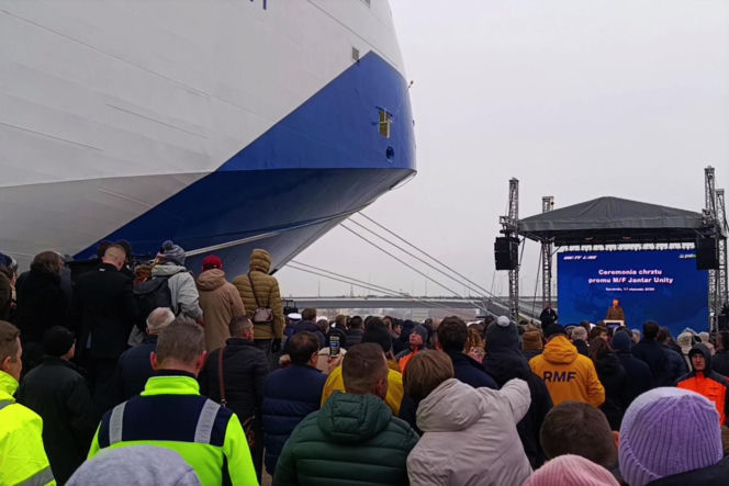 Chrzest promu Jantar Unity