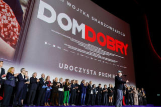 Dom dobry dostępny online! Gdzie oglądać film Smarzowskiego