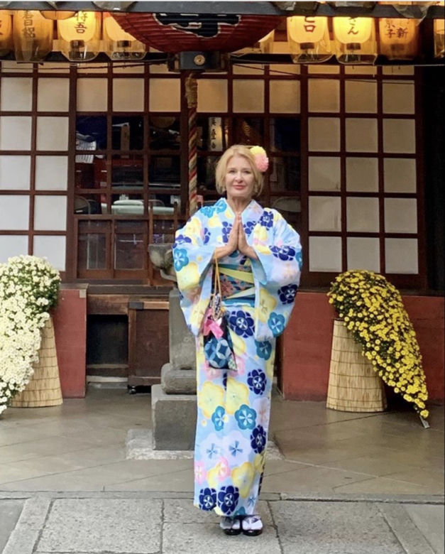 Majka Jeżowska bawi się z rodzina w Japonii