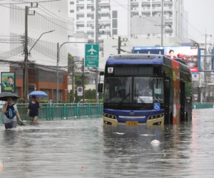 Bangkok pod wodą! Ogłoszono stan klęski żywiołowej w całej stolicy