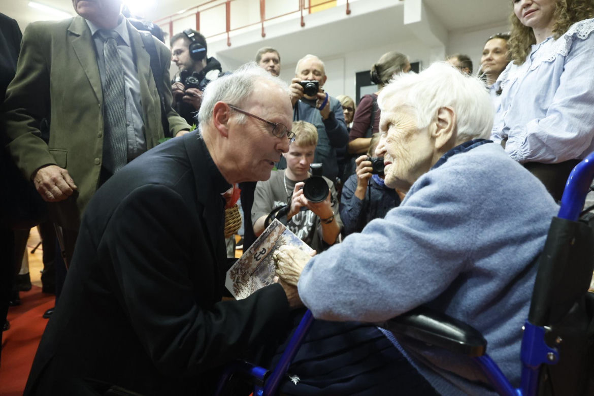 Setne urodziny Haliny Rogozińskiej ps. Mała i Niebieska i niezwykłe prezenty!