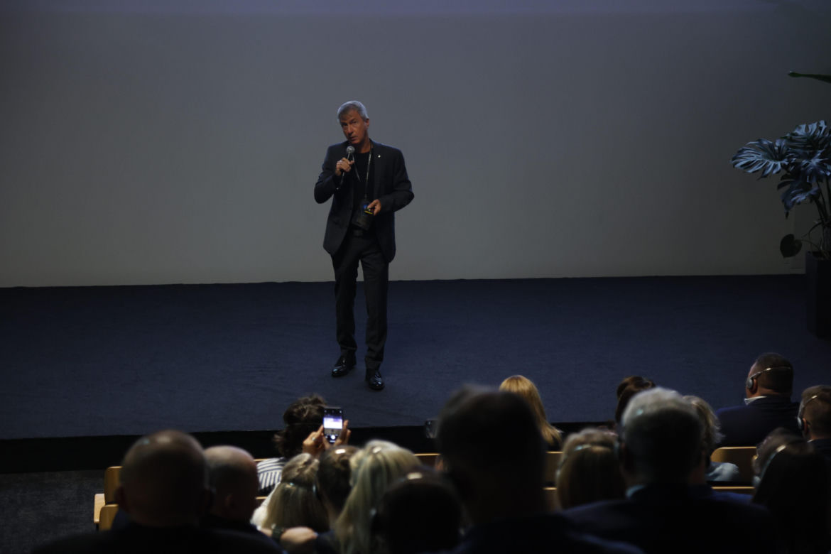 Okna Wiśniowski - konferencja