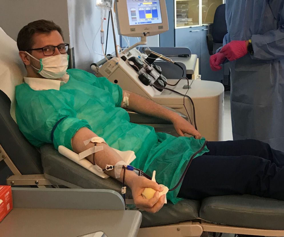 Minister Michał Woś oddał krew dla chorych