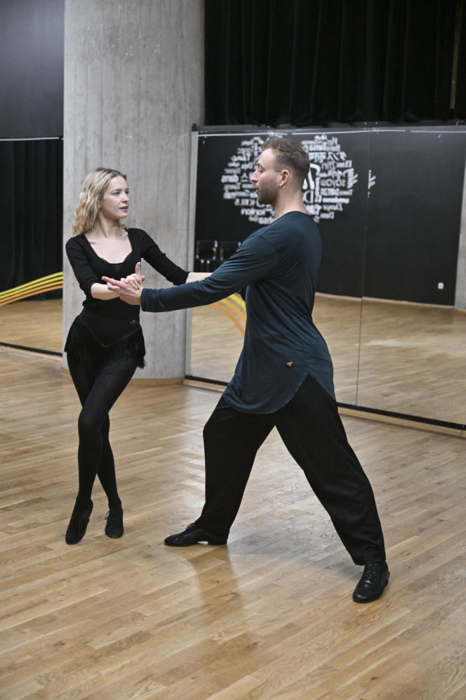 Kulesza uczy Gałązkę tańczyć