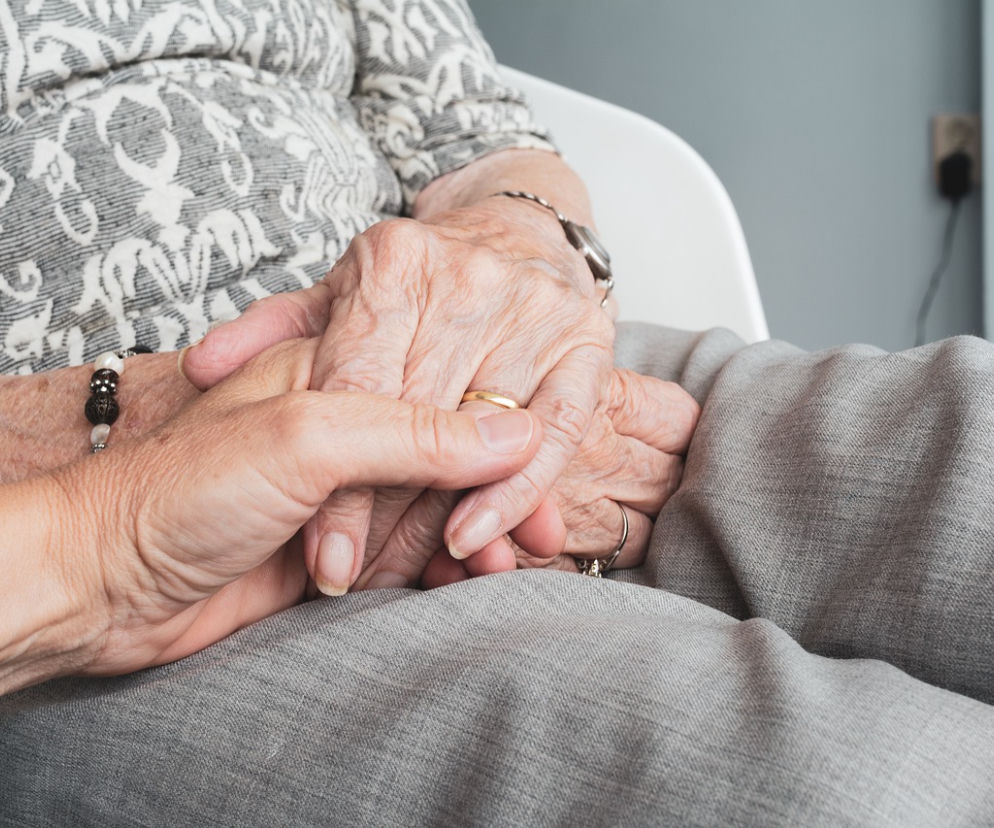 Akcja Kielce Senior w Koronie. Od kilku miesięcy pomagają najbardziej potrzebującym