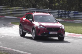 A jednak! Cupra Formentor z 5-cylindrowym silnikiem już hula po Nurburgringu - WIDEO