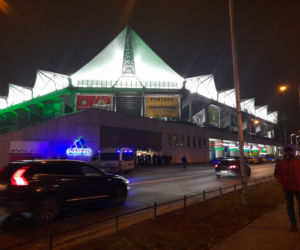 Kibice zgromadzeni podczas meczu Legia-Warta Poznań