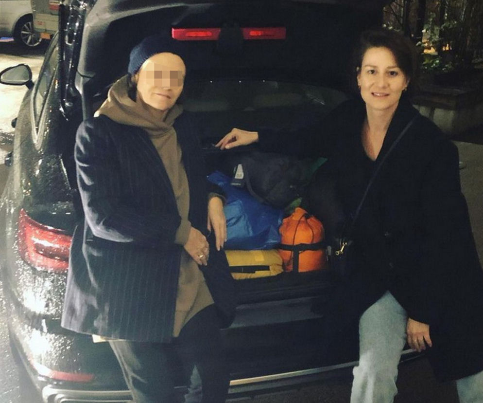 Maja Ostaszewska wiezie dary uchodźcom