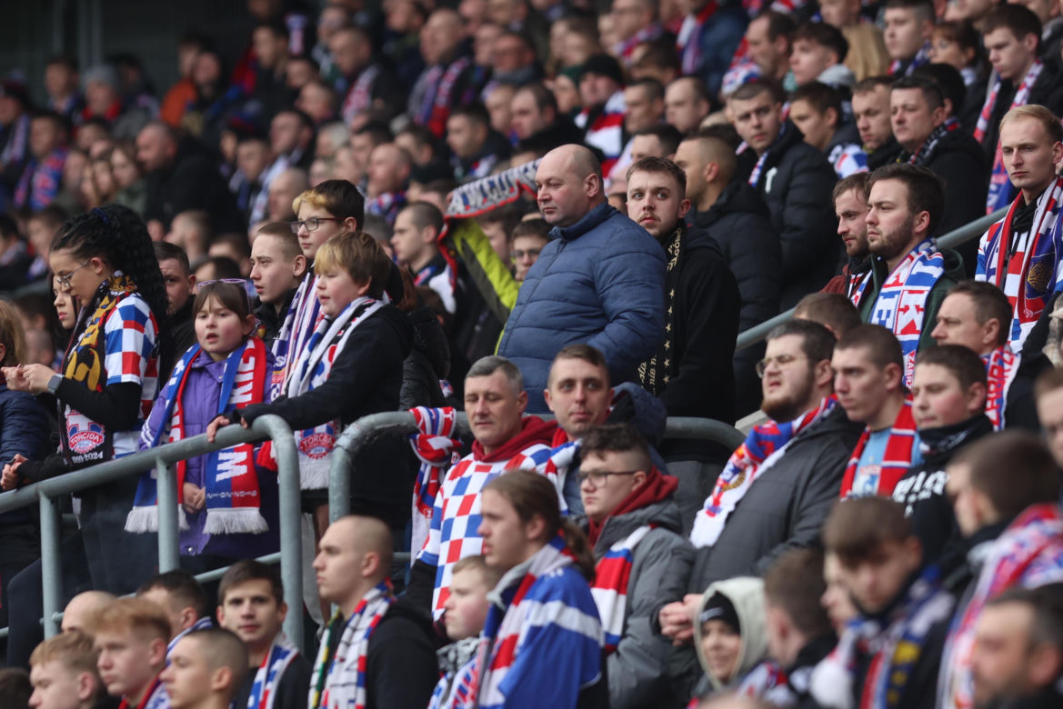Górnik Zabrze zmierzył się z Puszczą Niepołomice. Na trybunach niemal 15 tys. kibiców