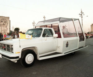 Papamobile Jana Pawła II