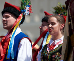 3 MAJA: Biało-czerwone flagi i polonez. Tak świętował Lublin