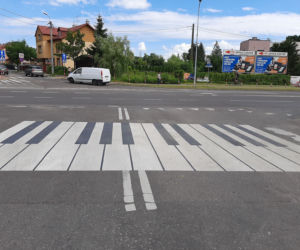 Klawiatura fortepianu jako przejście dla pieszych 