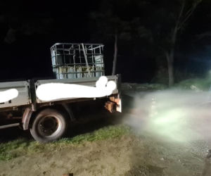 Pożar przyczepy kempingowej i samochodu w powiecie gostyńskim