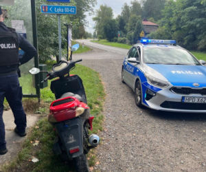 Ledwo trzymał się na motorowerze. 32-latek zasnął na oczach żołnierza