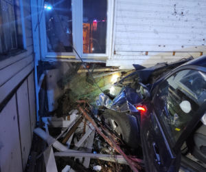 Telewizor wyleciał z pokoju, Matka Boska została na ścianie