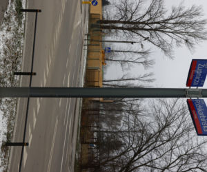 Absurd na Grochowie. Zapomnieli o wiatach, więc nie uruchomili autobusu